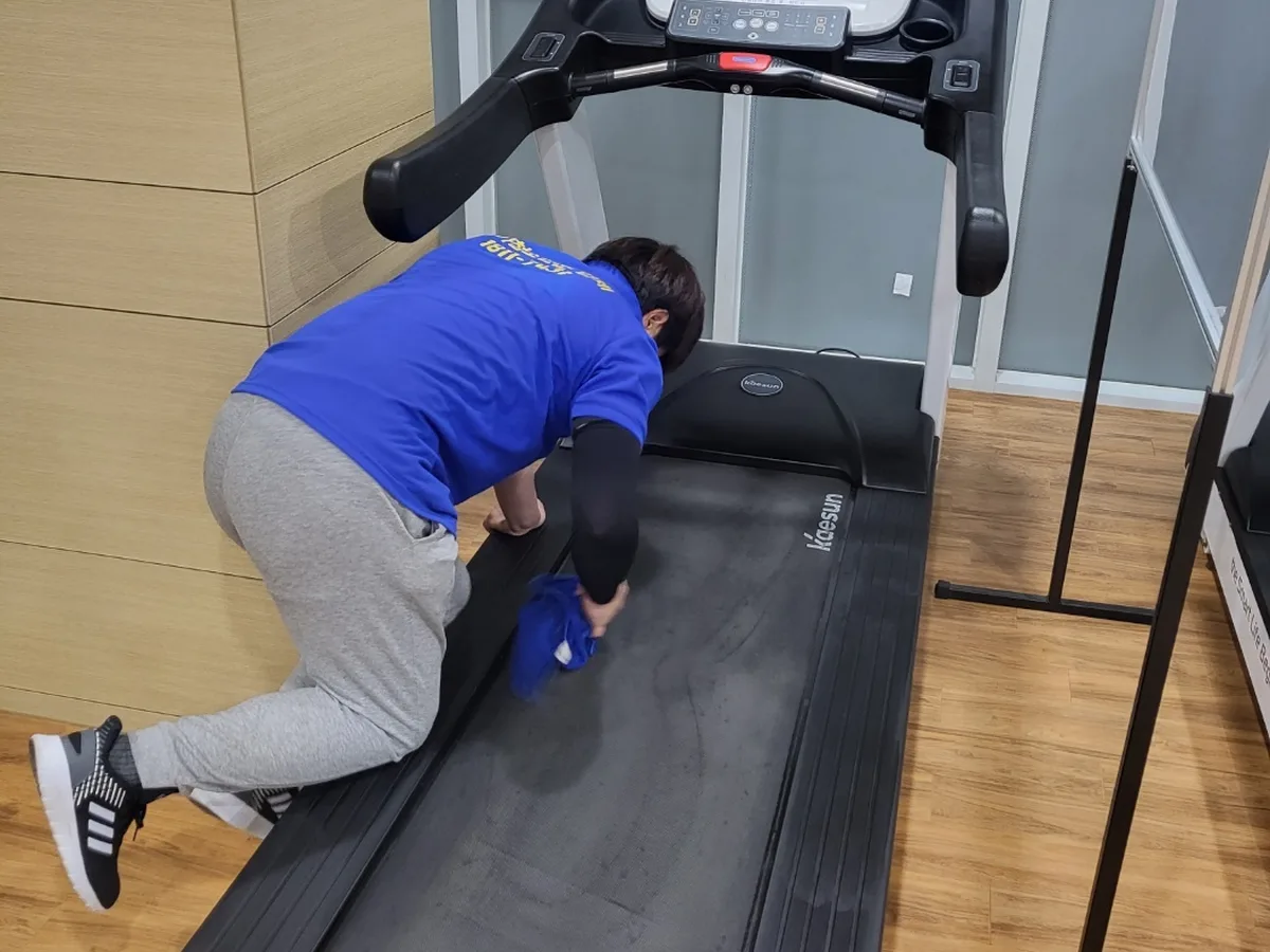사천시 봉남동 피트니스 라커 검사실 위생청소 사례 - 행진크린
